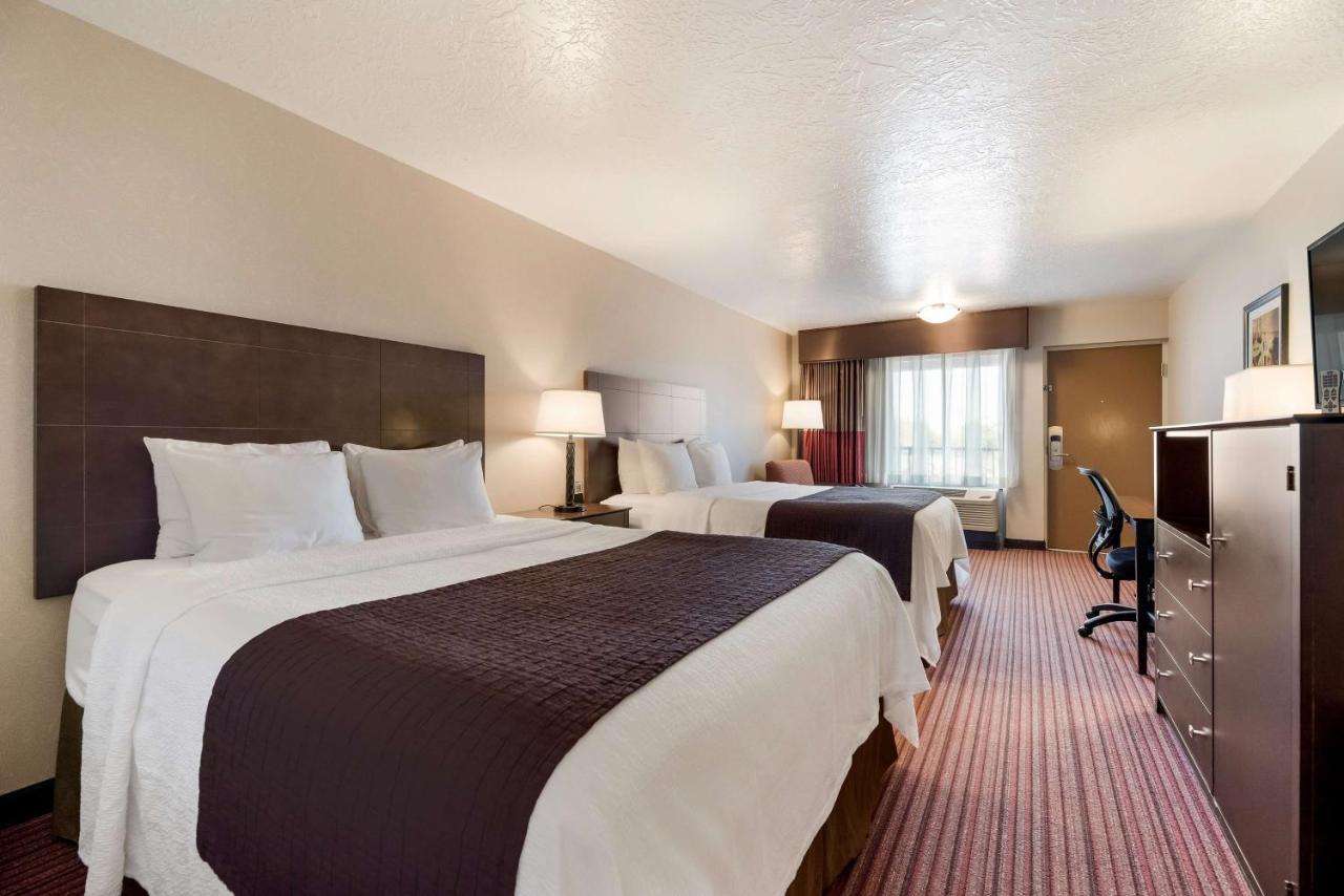 Best Western Plus Cedar Stadt Exterior foto