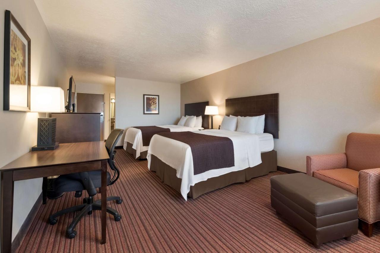 Best Western Plus Cedar Stadt Exterior foto