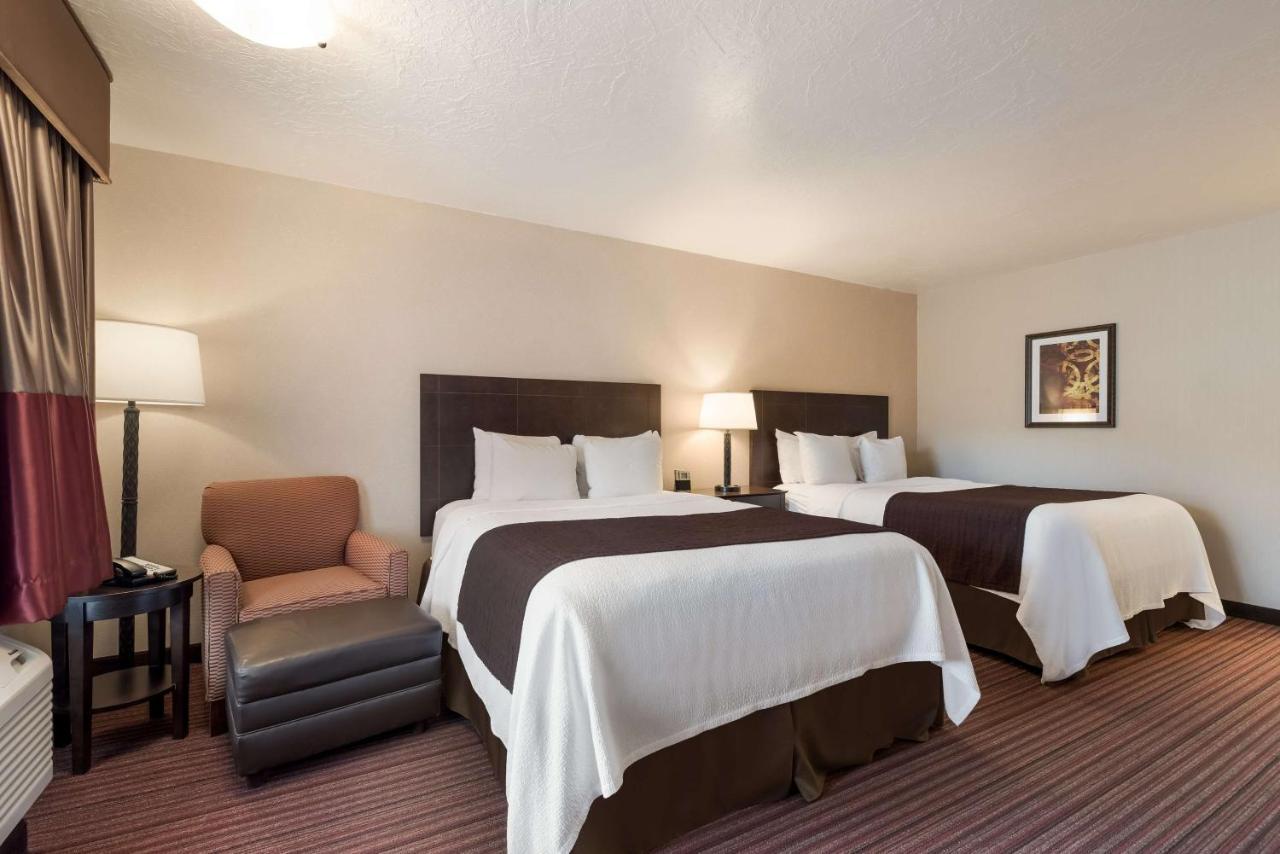 Best Western Plus Cedar Stadt Exterior foto
